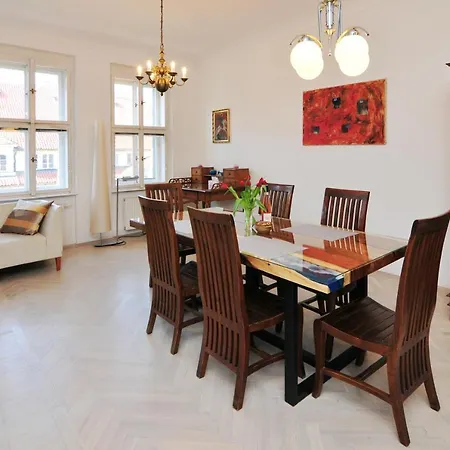 Old Town Cozy Luxury In Heart Of Apartament Praga